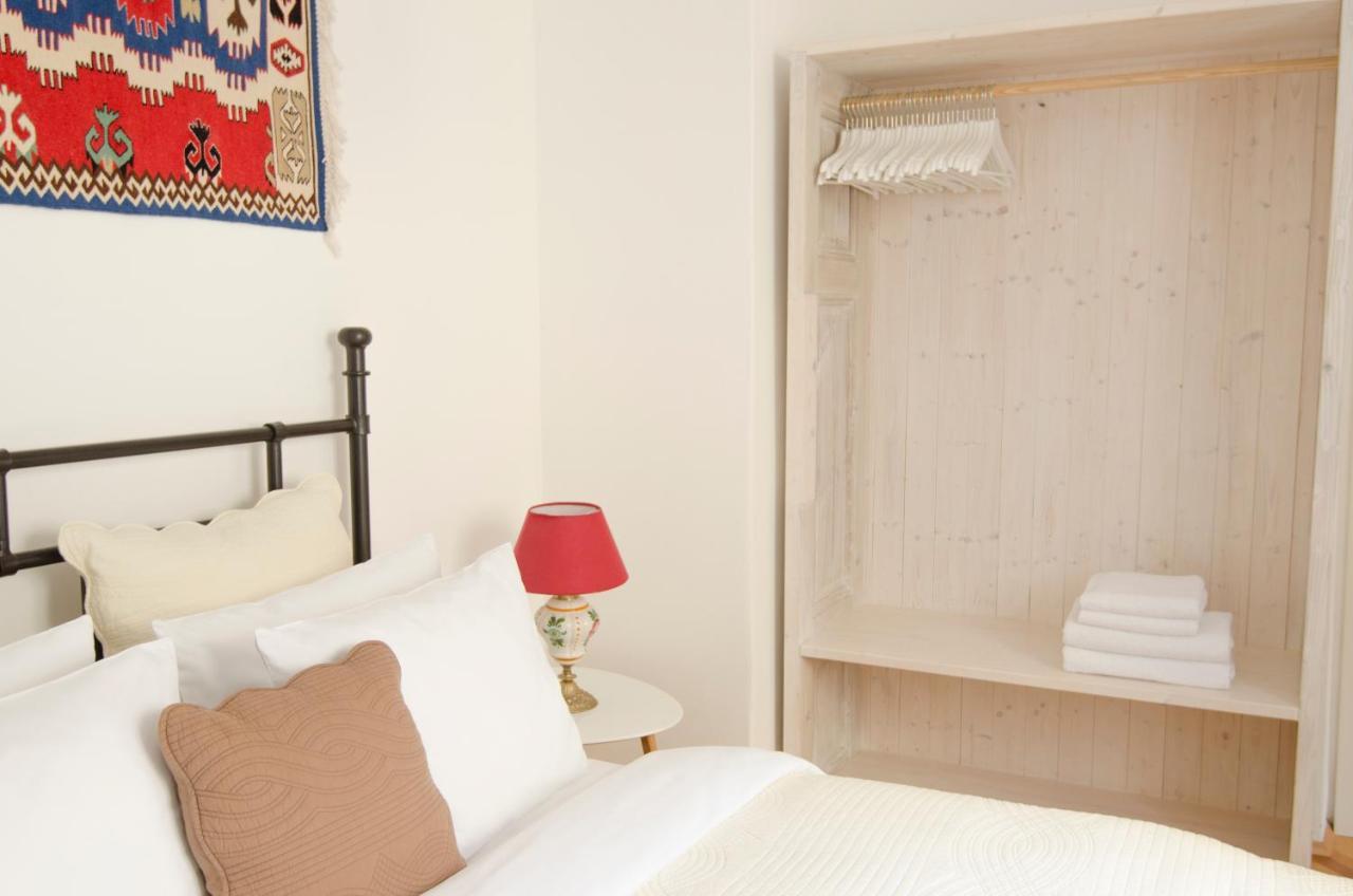 Wishlist Residences - Charles Bridge Karlova Apartment Prag